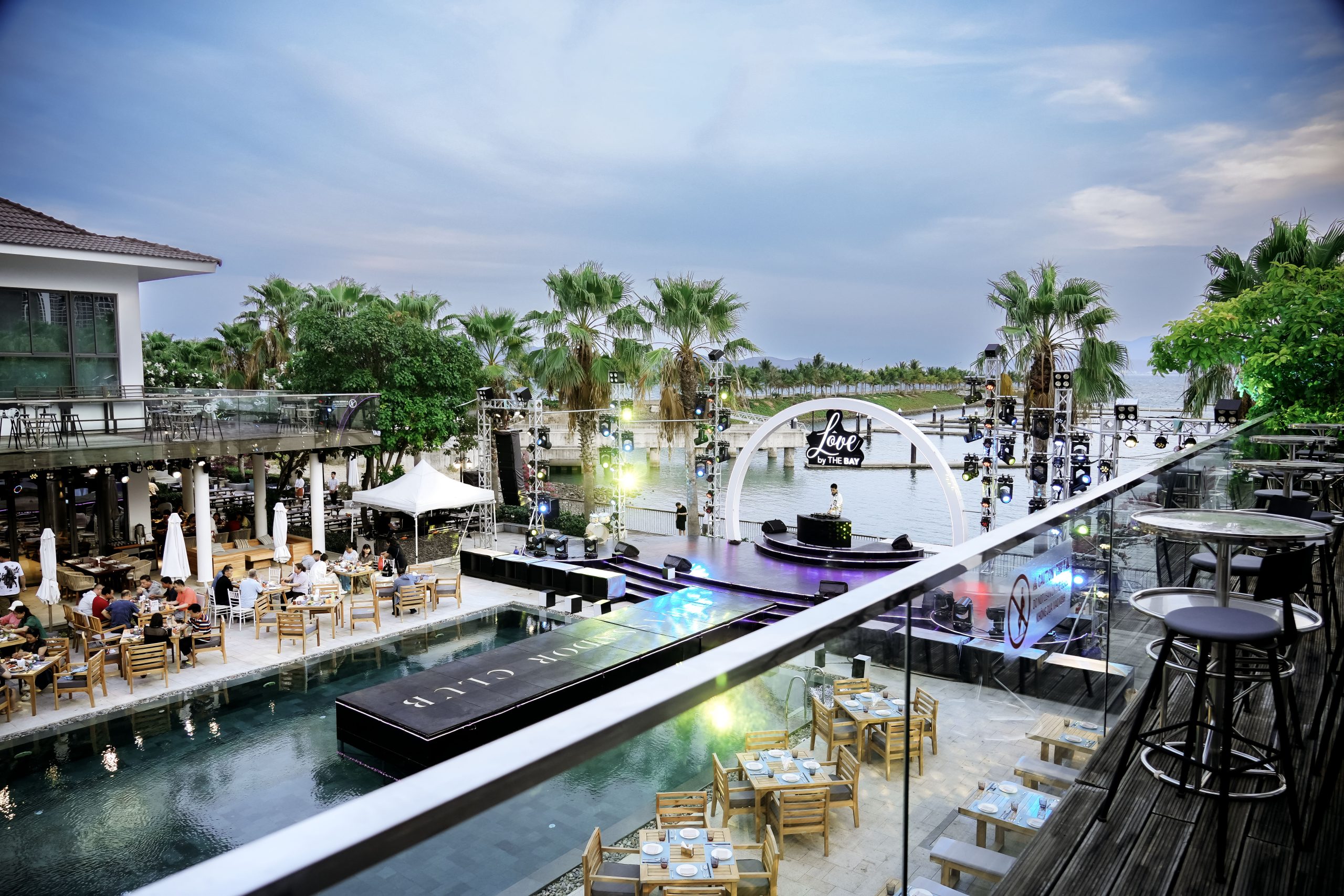 Амбасадор клаб